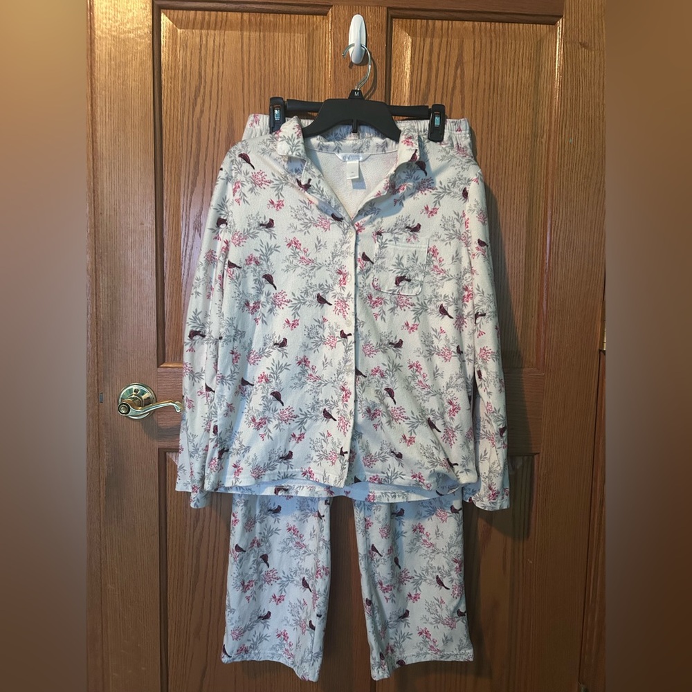 Adonna Women’s Christmas Pajama Set
